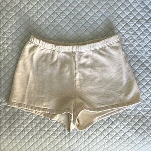 Aritizia TNA Cozy Fleece Shorts in Light Grey